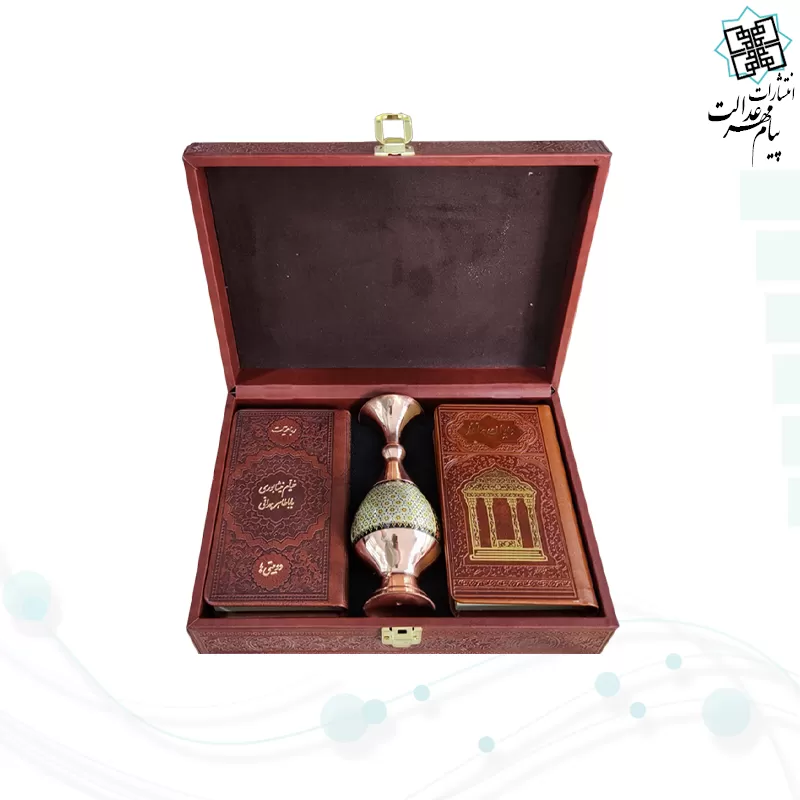 حافظ و خیام و باباطاهر پالتویی چرم با گلدان خاتم