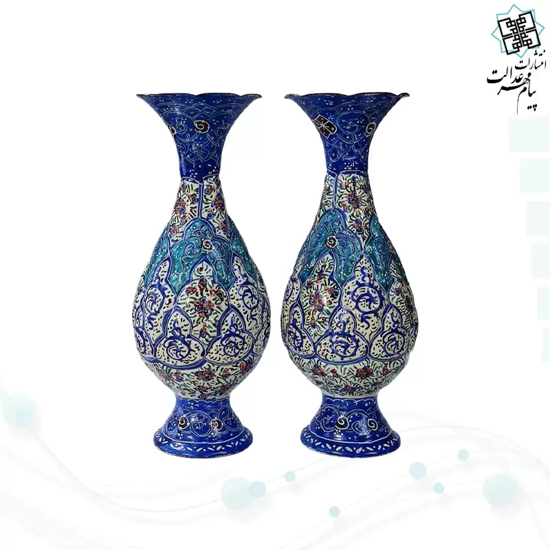 قرآن پالتویی چرم با 2 گلدان مینا