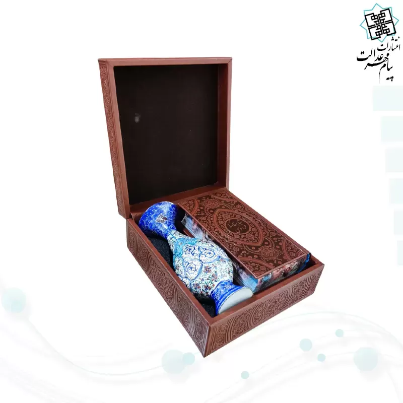 گزیده شاهنامه پالتویی چرم با گلدان مینا