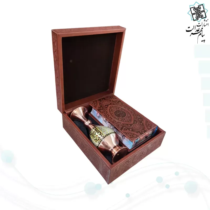 گزیده شاهنامه پالتویی چرم با گلدان خاتم